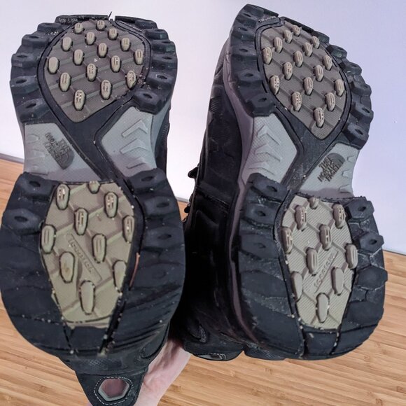 The North Face Chilkat Winter Boots – Very Warm, Gently Used - Picture 3 of 3